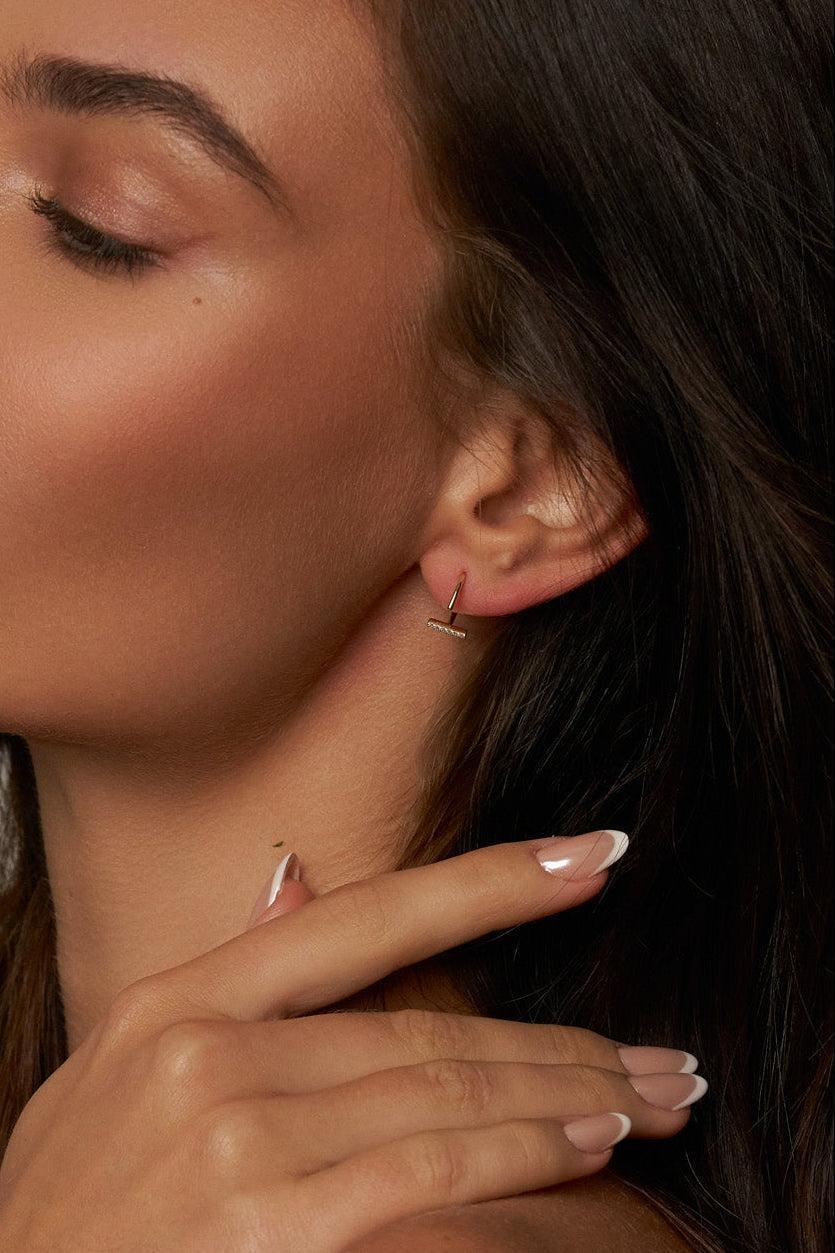 Lara Mini Moissanite Bar Earrings