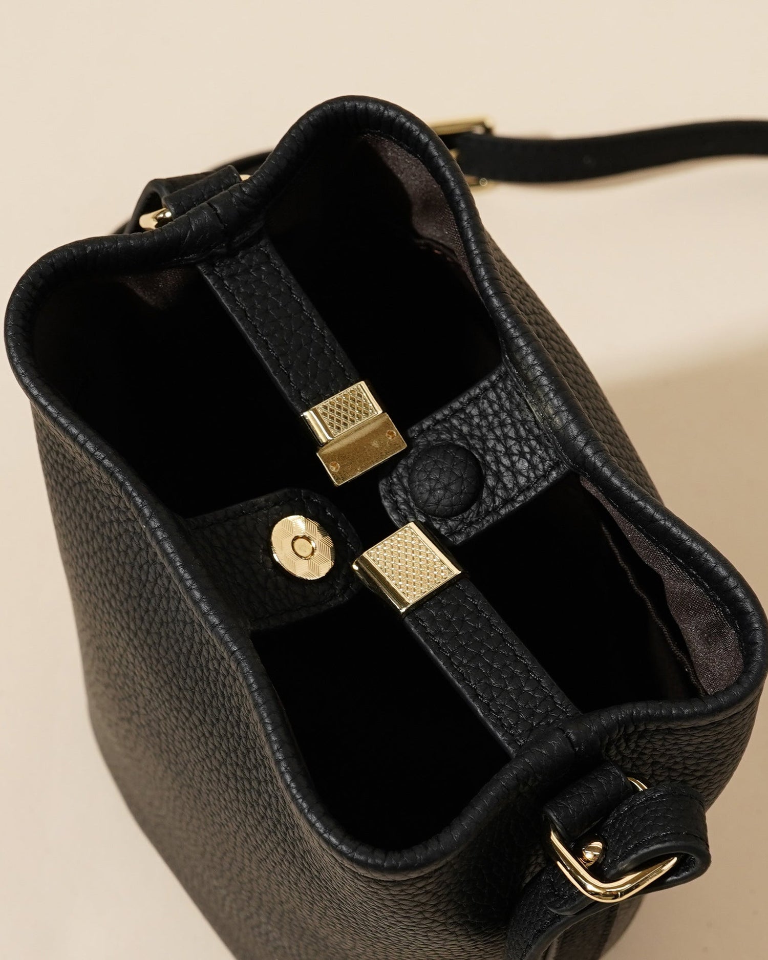 Napoli Drawstring Bucket