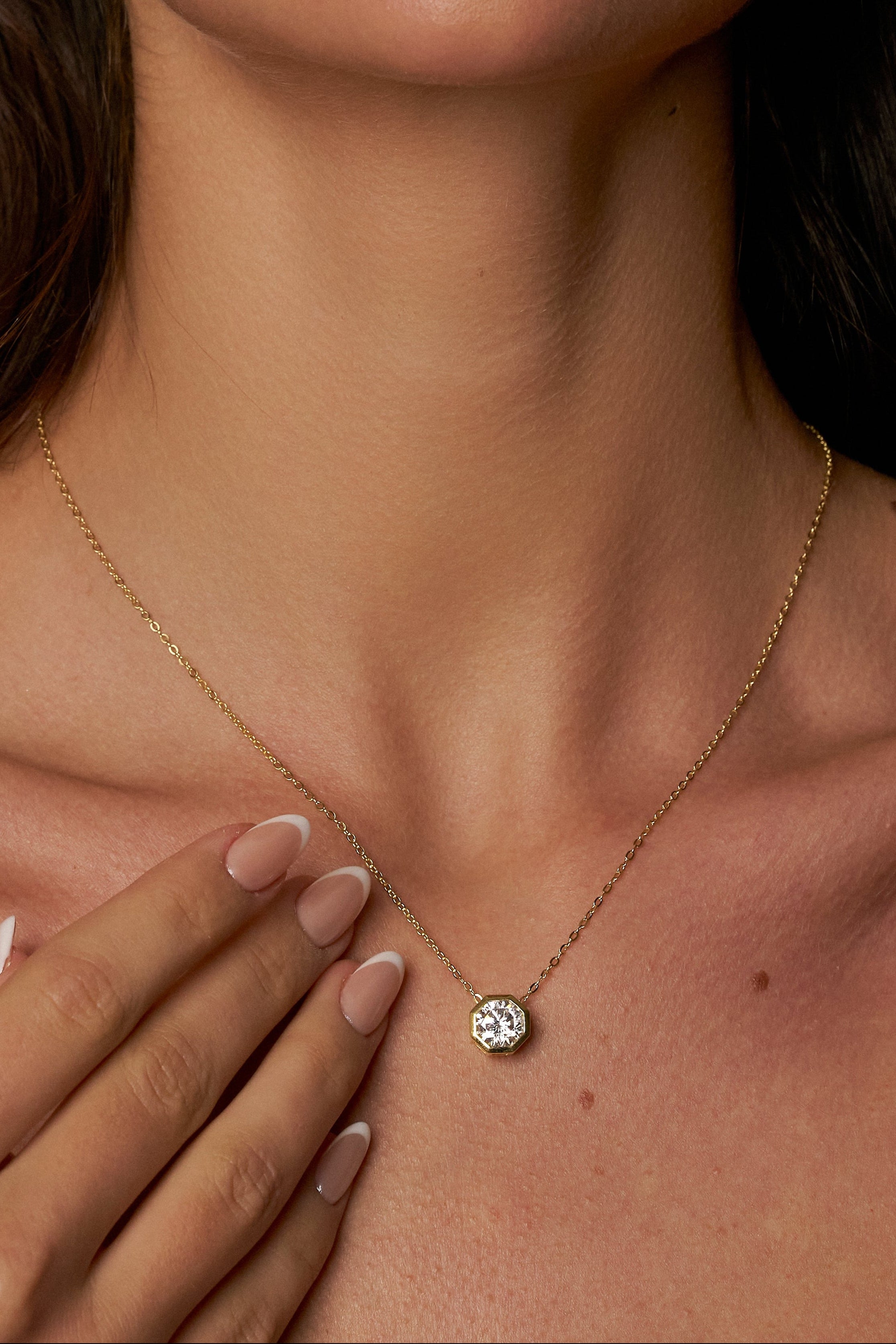 Valente Moissanite Pendant Necklace